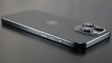 iPhone也要上2TB版本了！消息称苹果弃TLC要用QLC：寿命/性能更低
