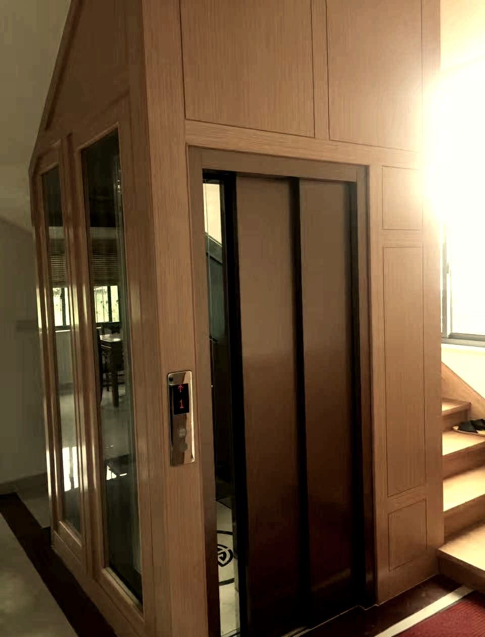 家用电梯的尺寸范围及选择指南