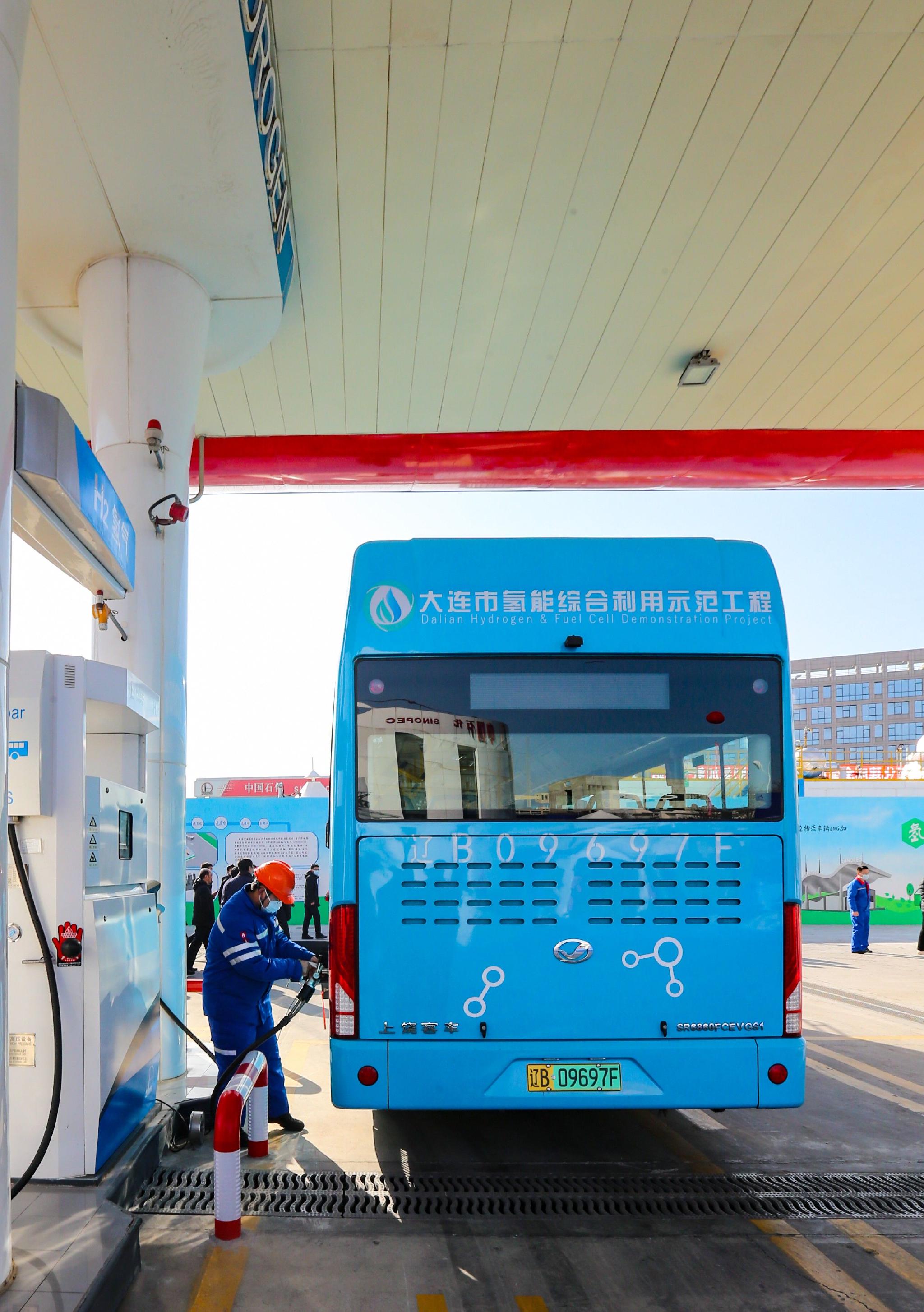 实探我国首个甲醇现场制氢加氢一体站:中国石化加速打