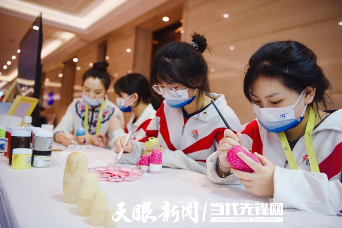 多元新赛道,特色加速度,贵阳十中10个维度让小语种"绝地反击"!