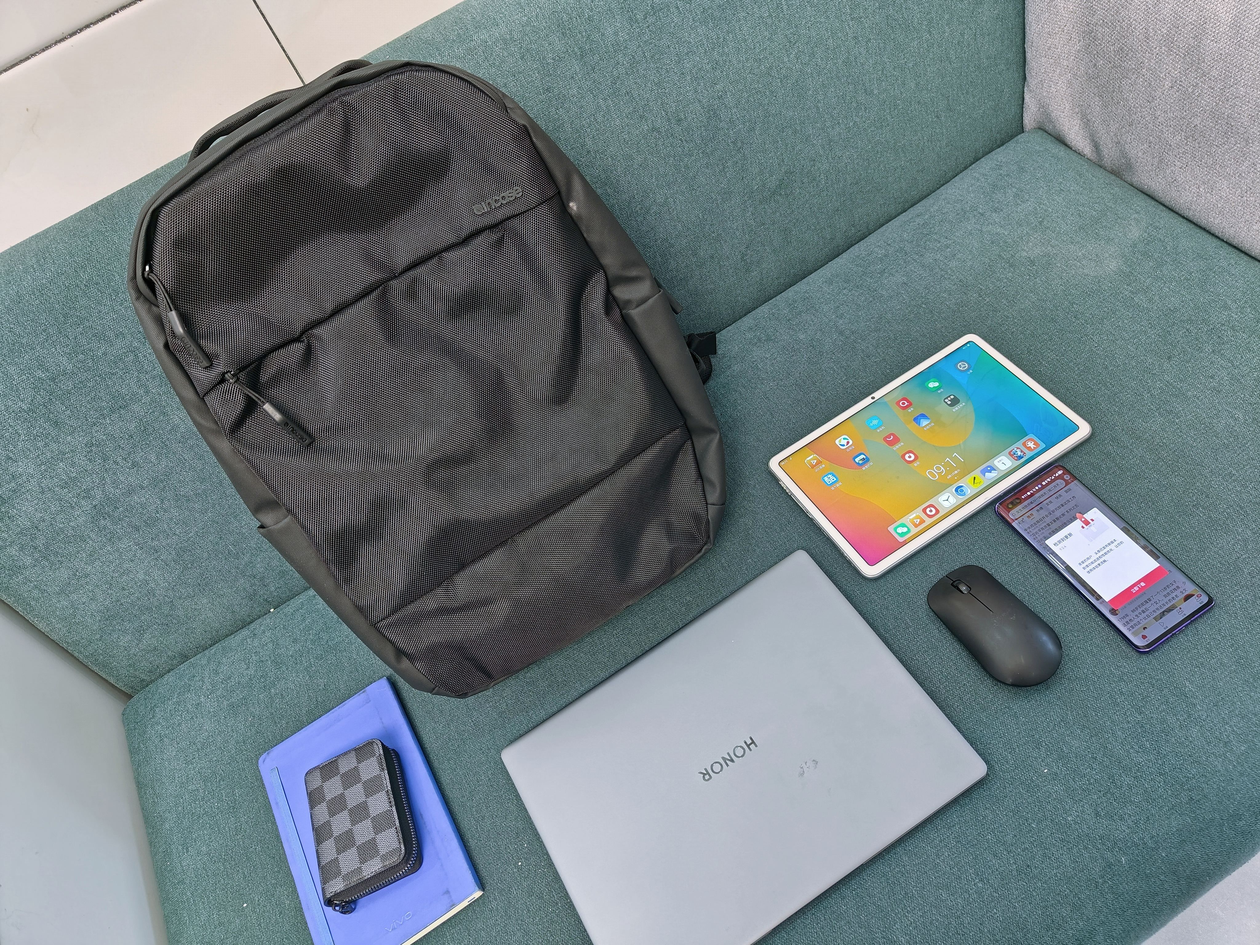 incasecity通勤包:兼顾设计感和实用性,你的通勤背包首选