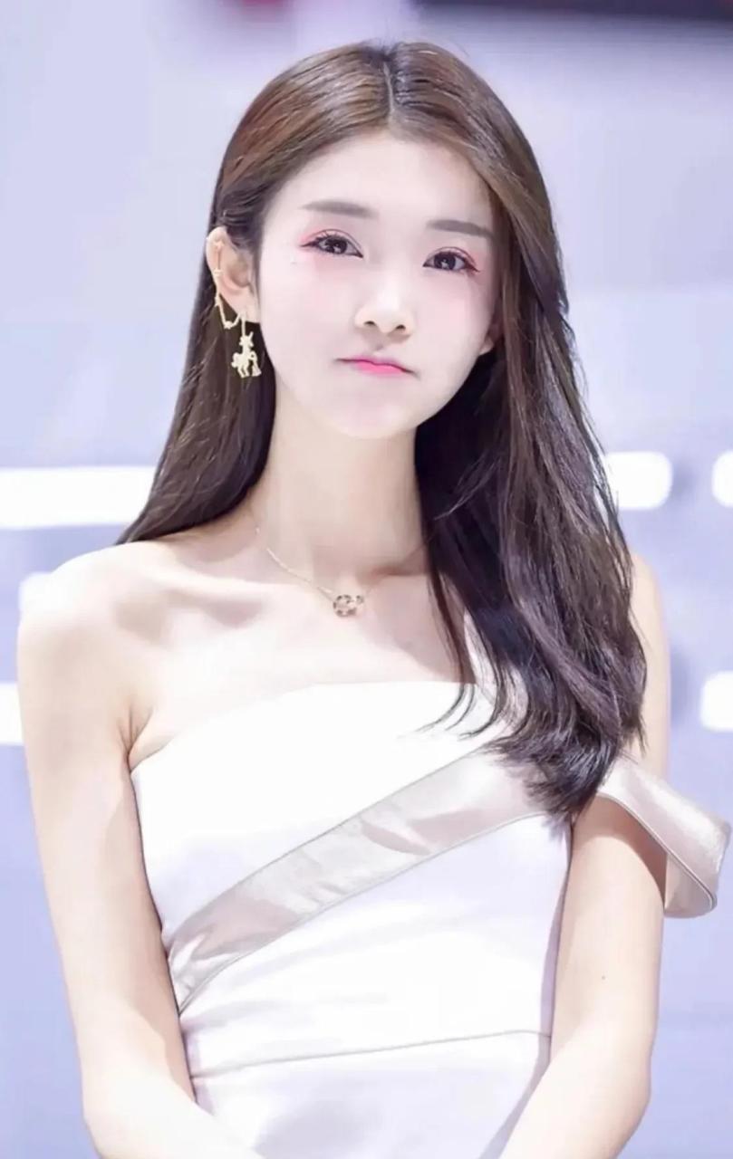 抖音十大美女2020图片