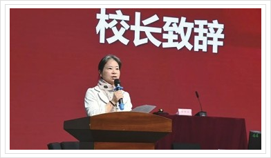 上海市行知实验中学开展"法治进校园"活动
