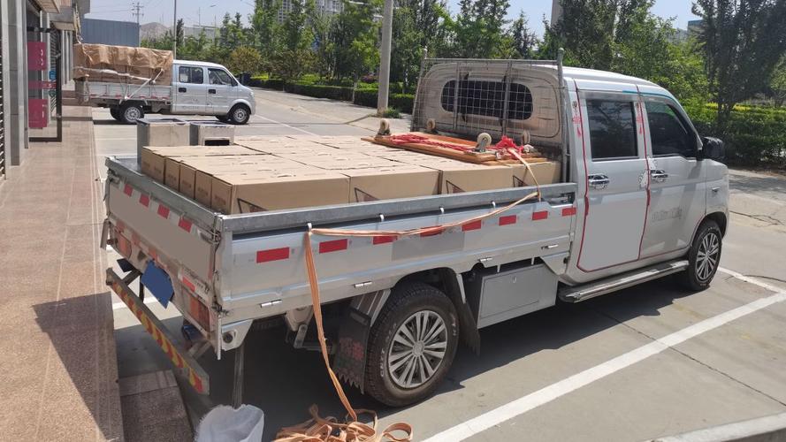 货拉拉中货车是什么车
