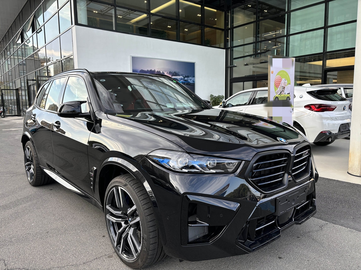 23款x5m雷霆版:4.4tv8 626马力高性能宝马,目前全部落地超140万