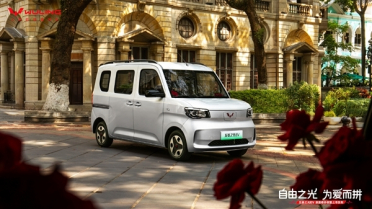 国产首款K-Car！五菱之光EV新增“进取型”车型：续航增至305公里