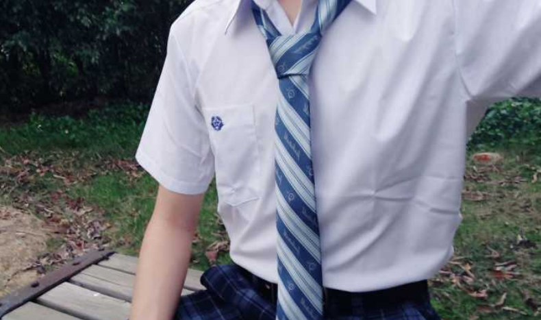 jk男孩子穿的叫什么?