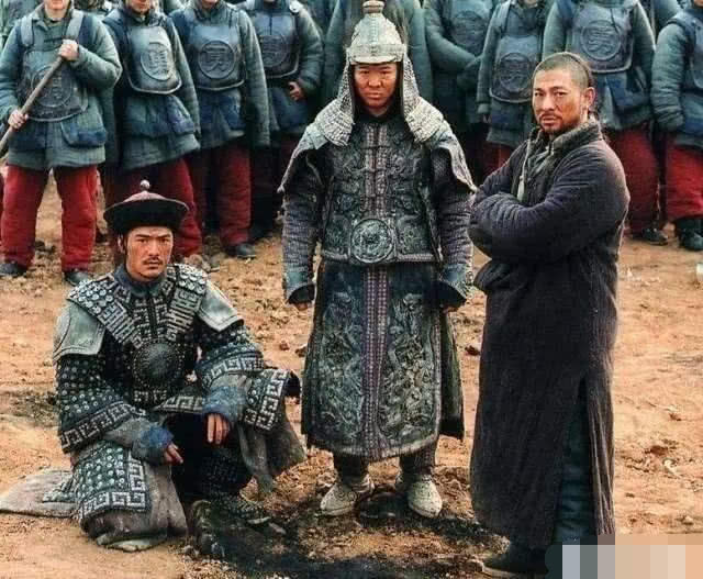 清朝早期采用的兵役是什么制度?