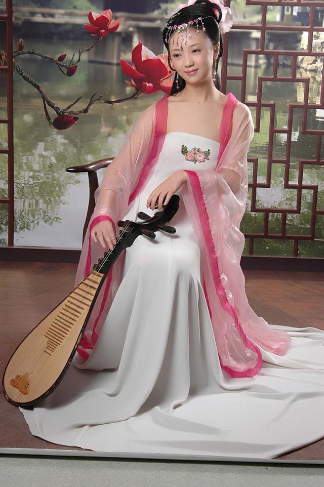 《青丘狐狸顾烟萝》12,曼陀罗花