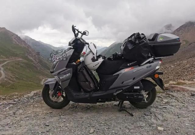 详细测评济南轻骑铃木uy125︱神车也有中年危机