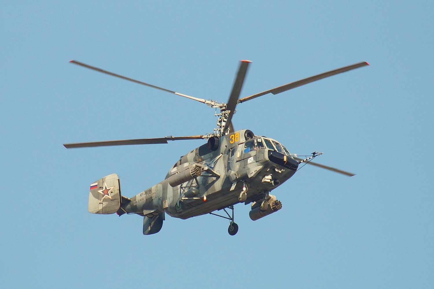 起死回生命运多舛的多用途武装突击运输直升机 卡-29 80图