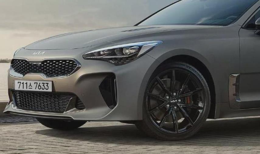 起亚ev6 gt接任,起亚毒刺于2023年4月停产,全世界只产 1000 辆