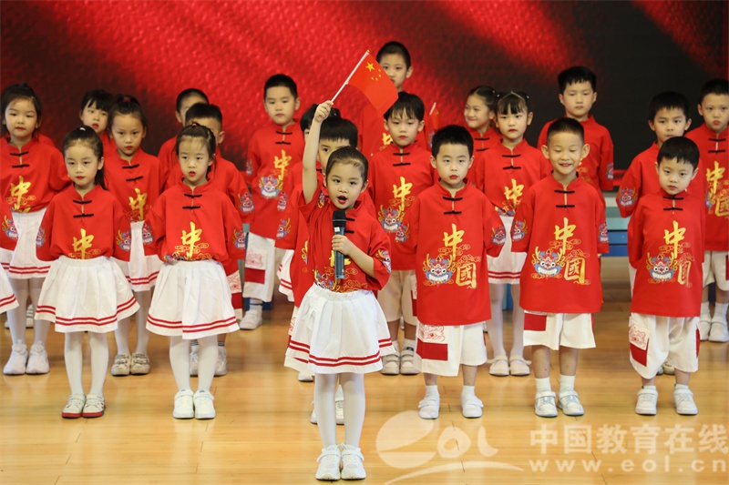 班班有歌声 献礼二十大 杭州市娃哈哈小学开展红歌迎国庆活动