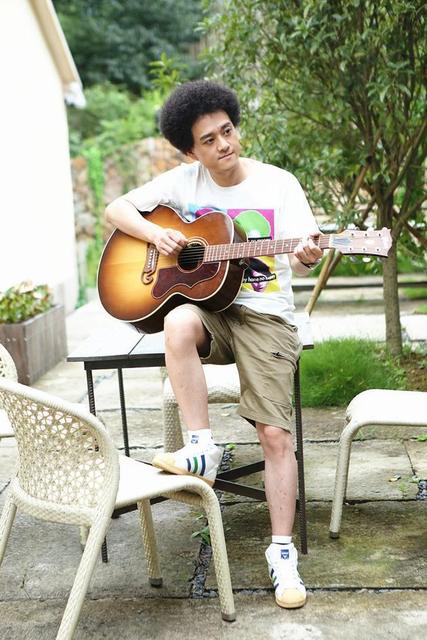 2021年去世的10位明星,风光背后都是泪水与辛酸