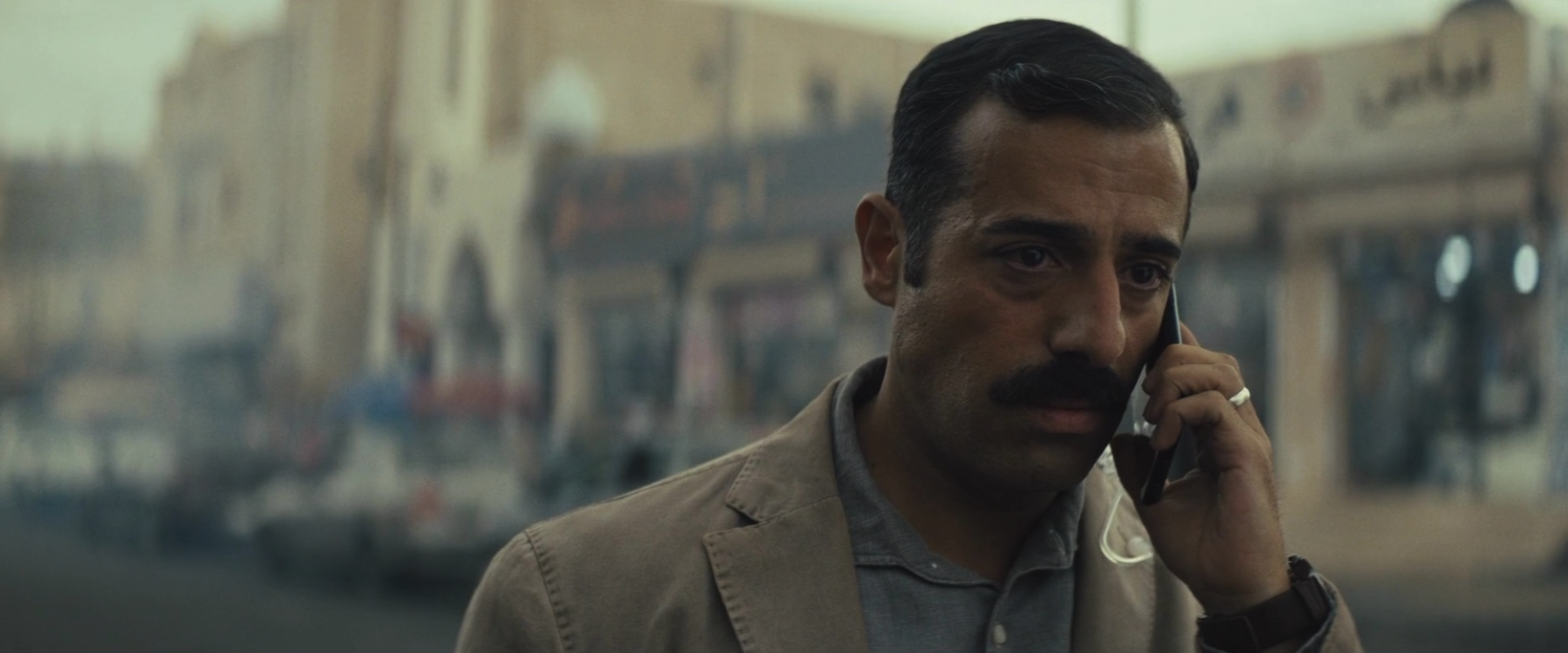 电影《坎大哈陷落》kandahar赋予了动作爽片新的意义