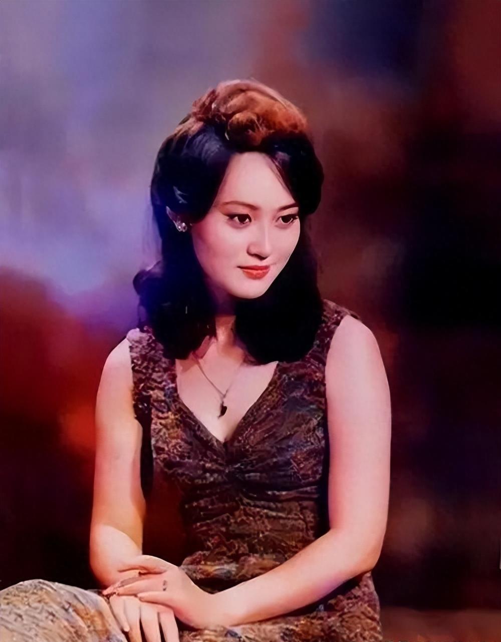 大宋佳:前夫比她大21岁,46岁生二胎,55岁再婚嫁比利时富商