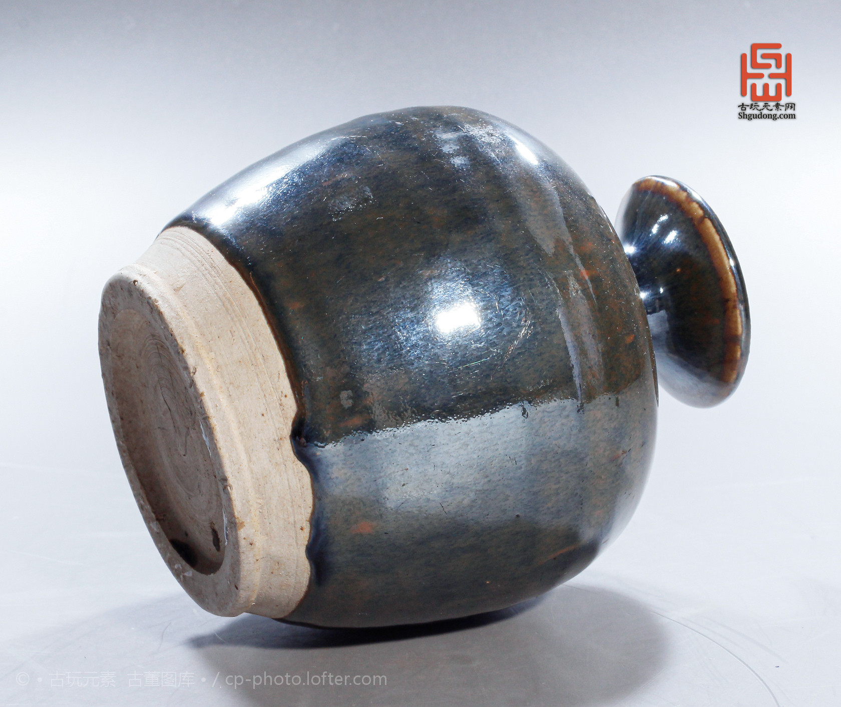 金-元黑釉嘟噜瓶