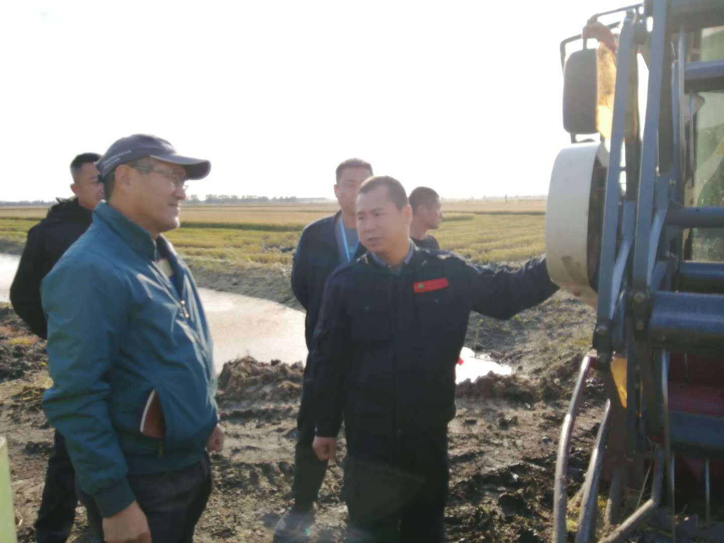 二九一农场全力做好秋收安全生产工作