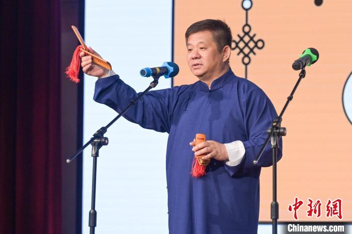 香港培侨中学举行传统文化日 传统曲艺走进校园