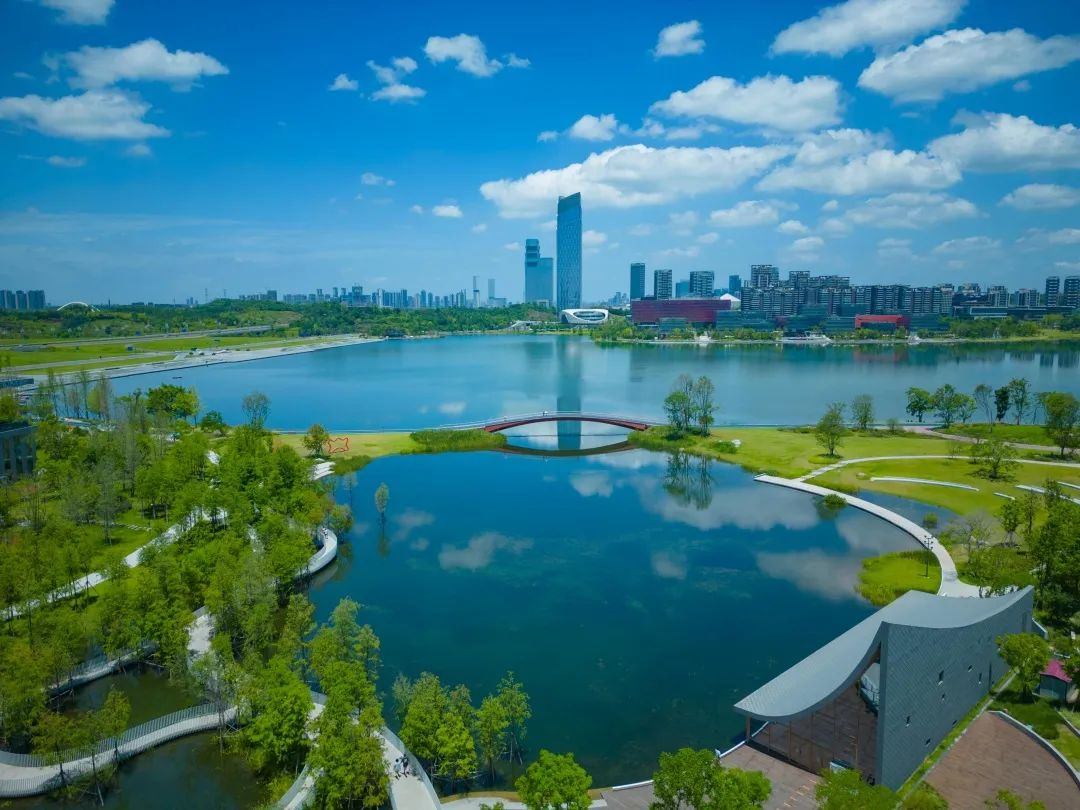 成都首届"最美公园"评选结果出炉 兴隆湖望江楼等"传统""新秀"均在列