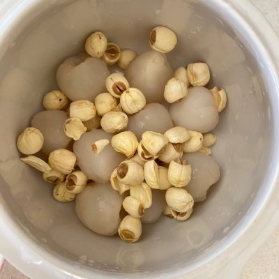 好吃下饭的荔枝莲子汤几分钟就学到手!