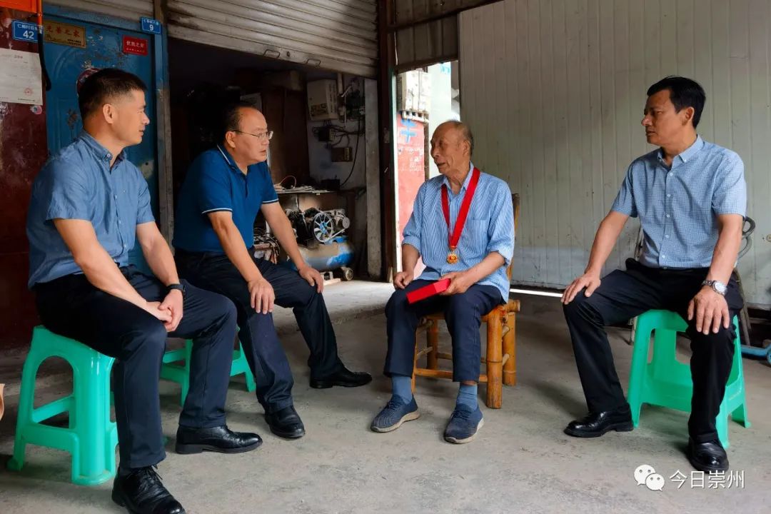 陈茂禄饶程廖冬雪毛向阳等市领导开展"七一"走访慰问