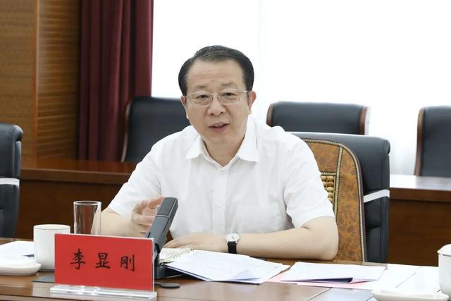 黑龙江省人大常委会副主任李显刚带队到省检察院调研