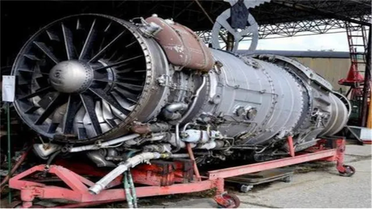 NK-32发动机图片