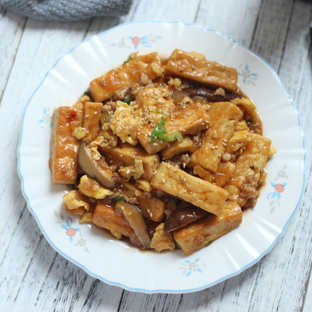 鸡蛋肉末豆腐,鲜香入味,营养又简单