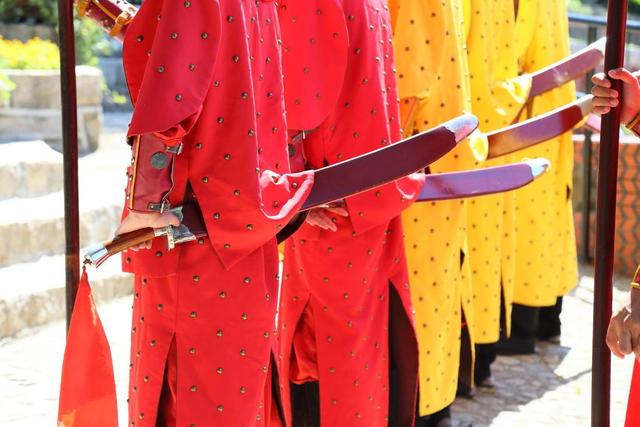 清朝的藩王为什么没有自己的八旗兵组织