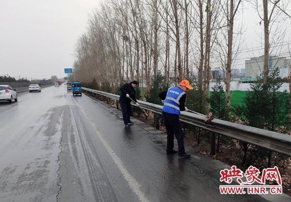 鹤壁市示范区开展107国道综合整治工作