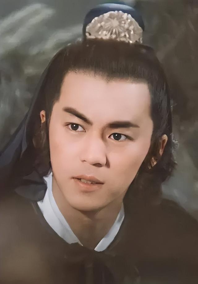 狄龙,尔冬升年轻时候秒杀一切小鲜肉,无奈现在变皇阿玛