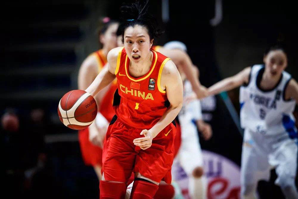 中国女篮队长邵婷正式加盟四川远达美乐女篮