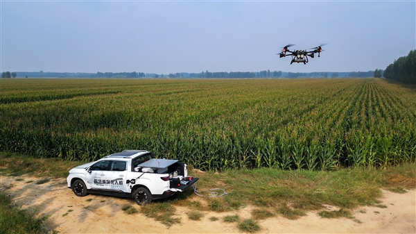 农用车吉利雷达rd6纯电皮卡科创版上市:飞无人机打农药更方便了