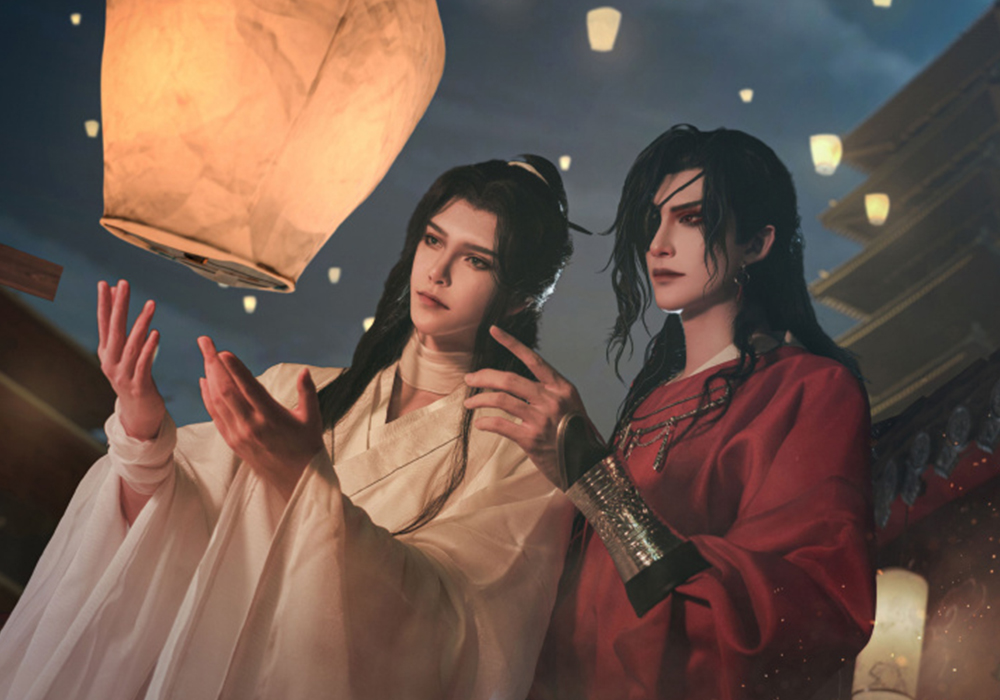 《天官赐福》漫画版花怜cos,这个花城很高级,希小白专业又帅气