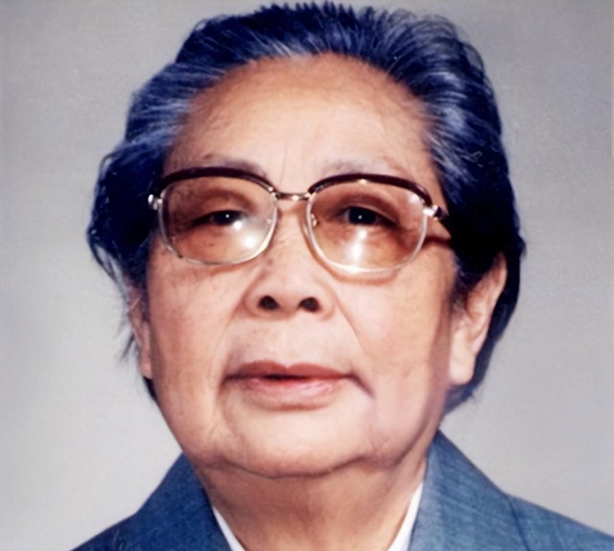 2020年,高岗夫人百岁辞世,她是众多红二代心中永远的李校长