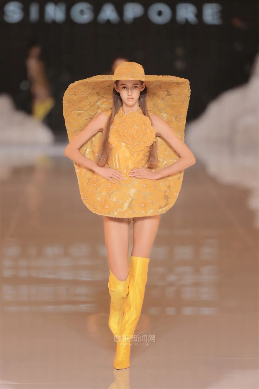 2024第十届哈尔滨国际时装周在西城红场盛装启幕