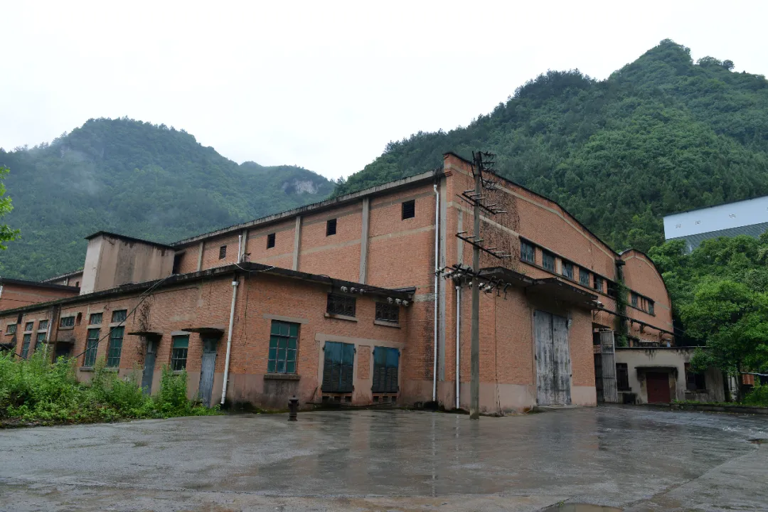 你听过的载人航天,探月工程,都和这家曾经的深山三线厂有关