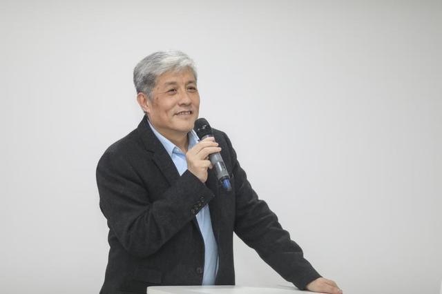 晶报总编辑胡洪侠:为青春而战