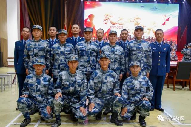 关注|空军新兵的这次亮相,很抢眼