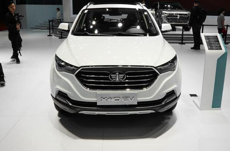 一汽奔腾x40售价多少钱?