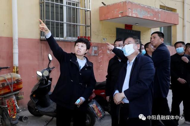 中阳:孙燕飞调研黑木耳产业发展综合体开发项目