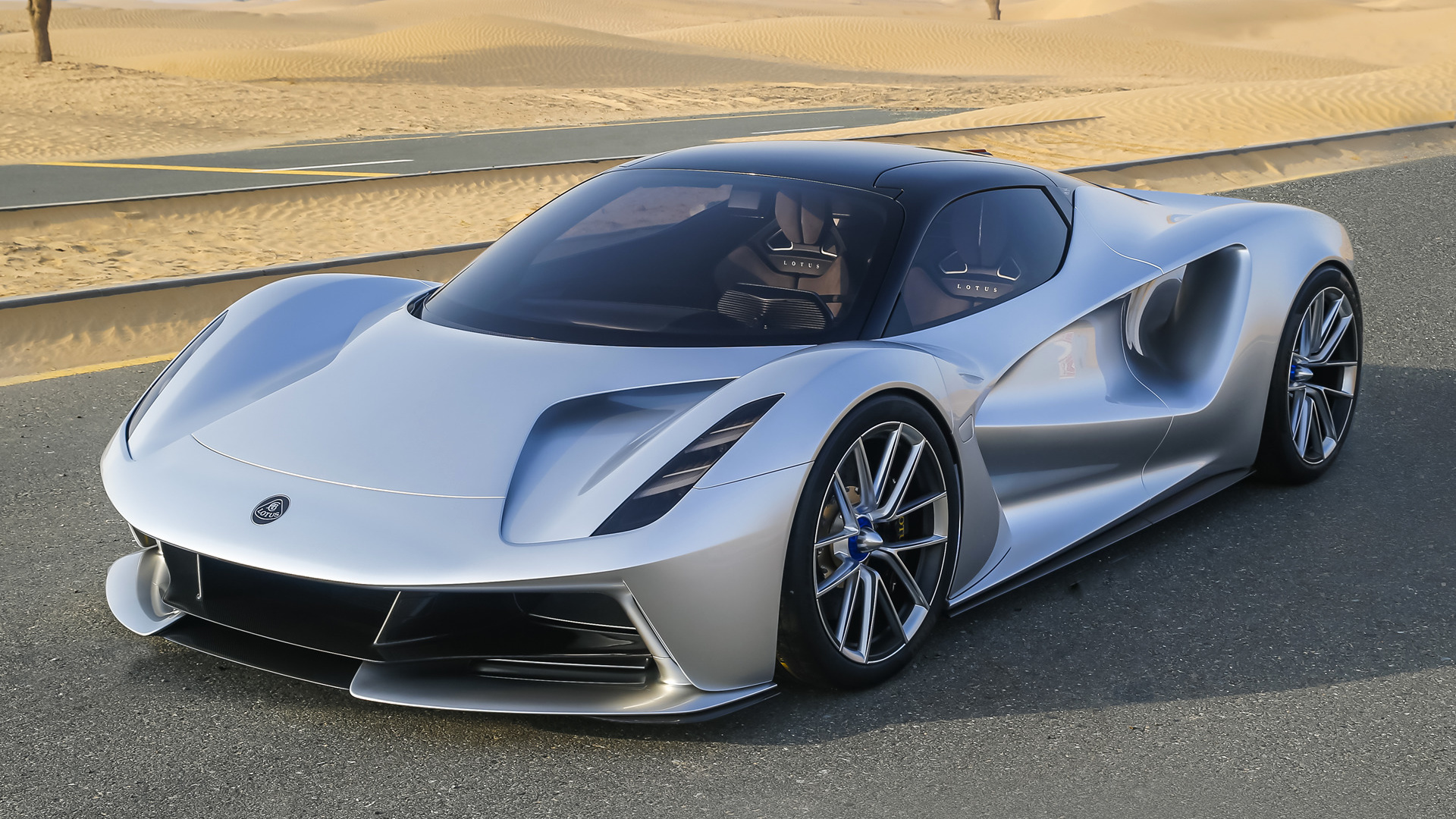 莲花最强量产车evija年底将至,1972马力 400公里续航