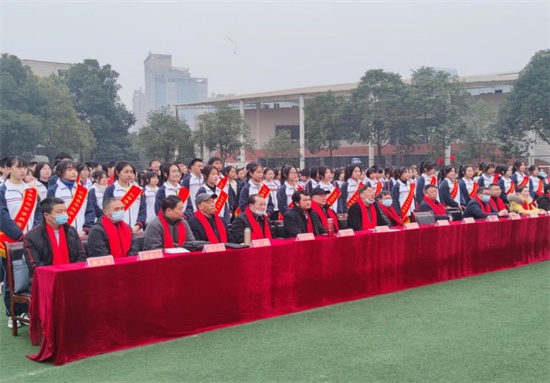 仁寿县华兴中学成功举行第五届"华兴杯"师生书画展 暨仁寿县书法家