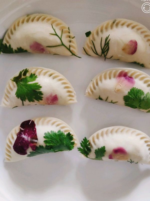 寒冷与温暖之间只差一碗锋味饺子