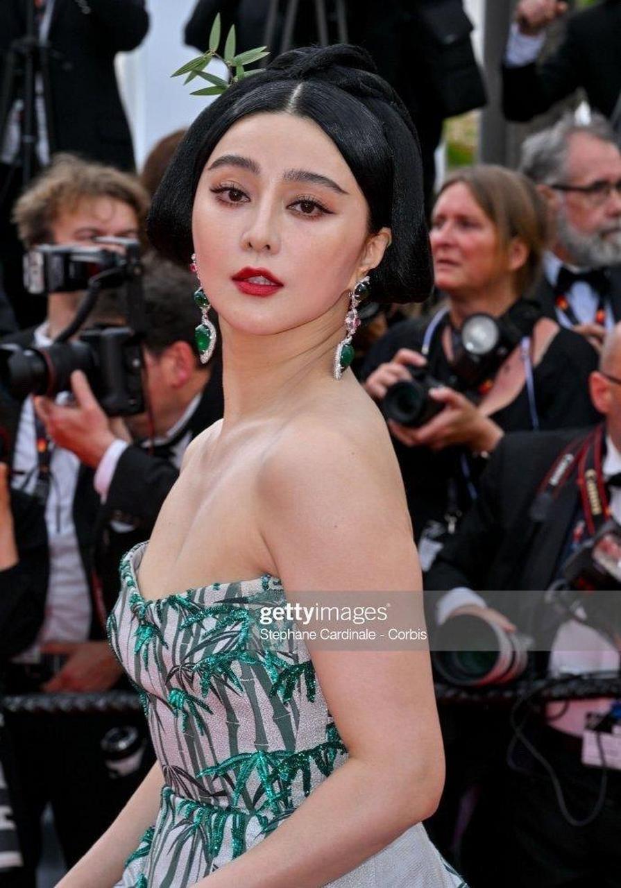 外媒镜头下的范冰冰戛纳生图,如何评价?