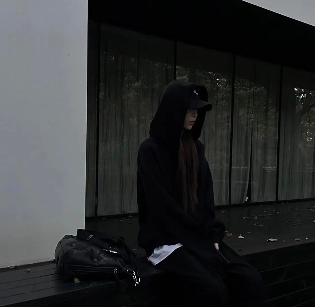 2024年女生微信头像新趋势与情感共鸣