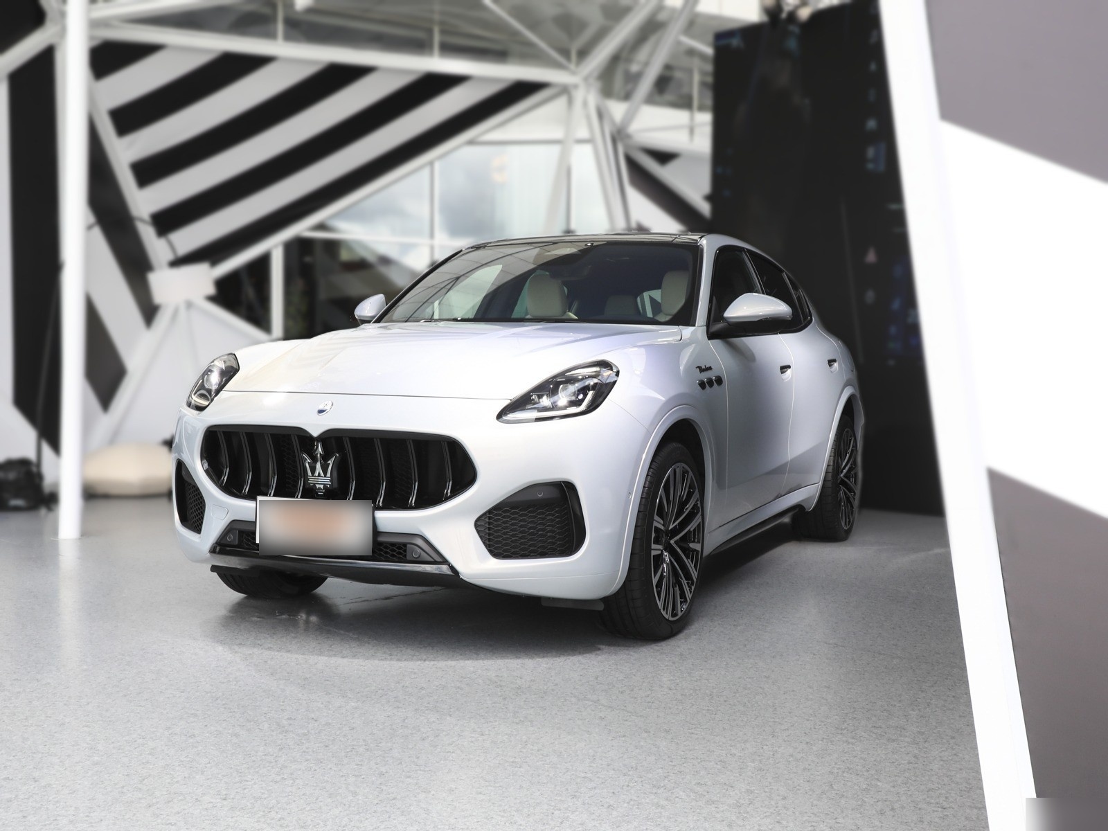 山标志的车是什么牌子