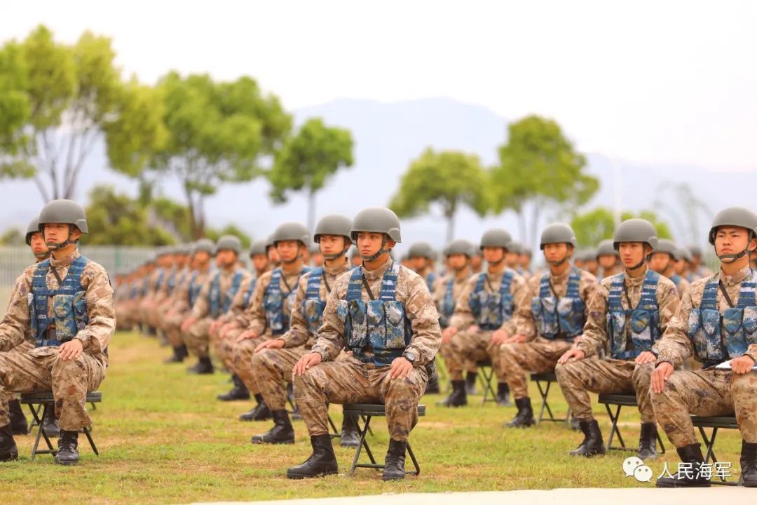 硝烟弥漫 杀声震天!海军陆战队新兵动员让你想不到