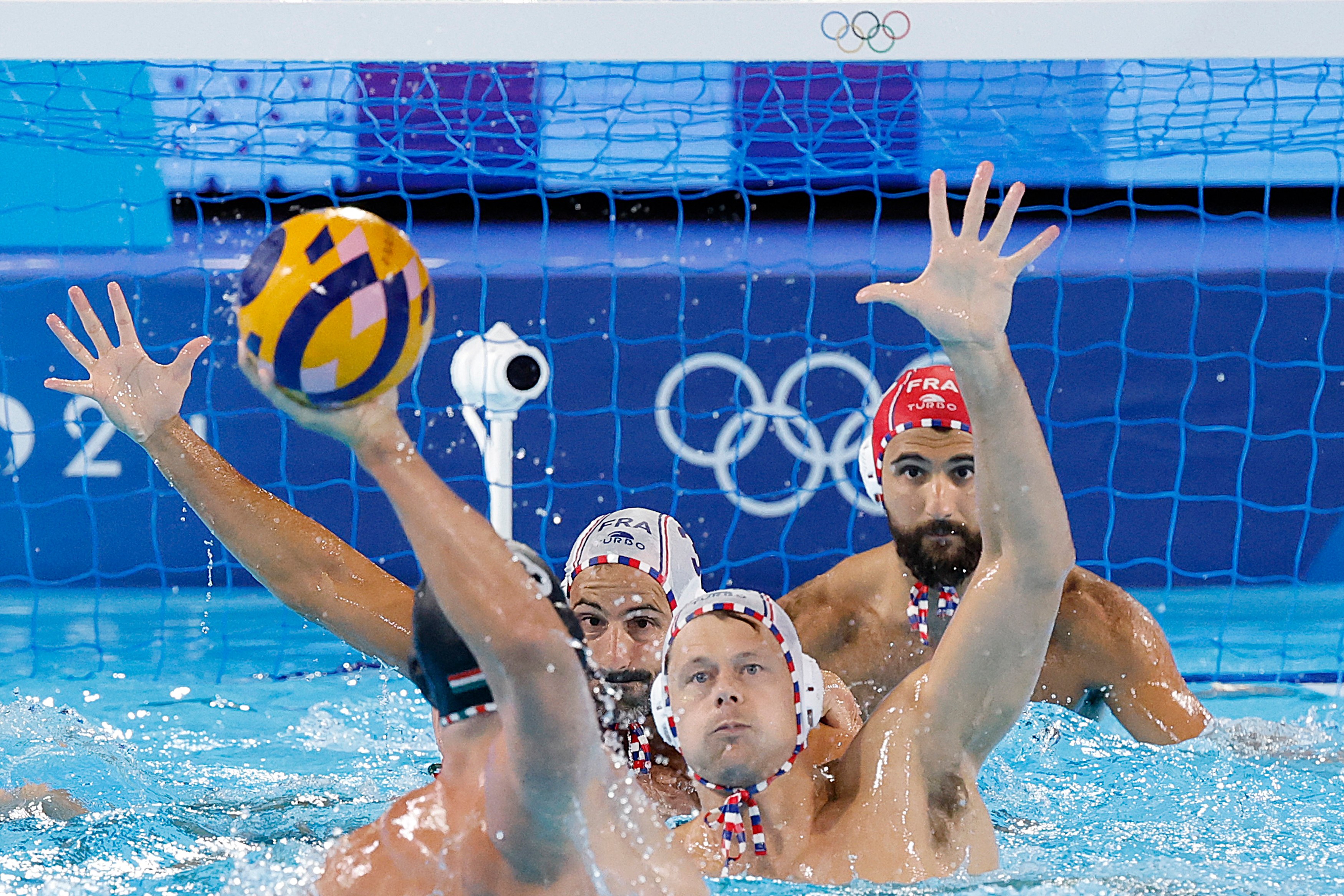 巴黎奥运会|水球——男子小组赛:匈牙利胜法国